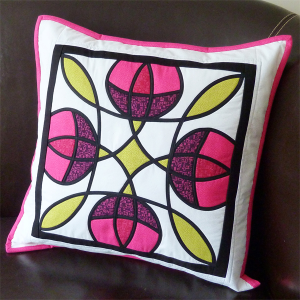 Quiltessential Flower Garden Stained Glass Cushion